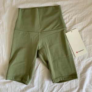 Lululemon Align Biker Short HR 8”